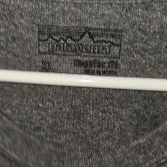 PATAGONIA | Long Sleeve Regular Fit Blue Logo T-Shirt Men’s Size XL - Picture 3 of 5